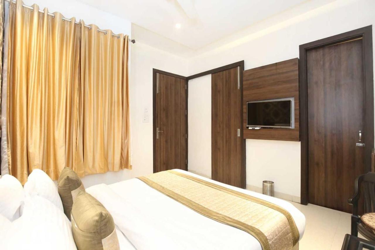 Hotel O Grand Star Αμριτσάρ Εξωτερικό φωτογραφία